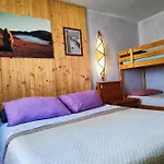 Bed & Breakfast Bivacco Frasassi Climbing & Trail Running House 3*