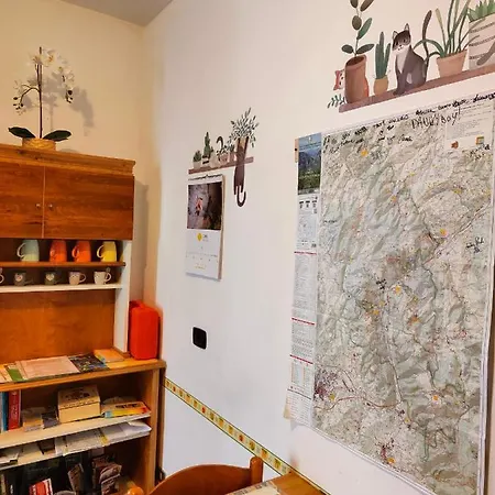 Nocleg ze śniadaniem Bivacco Frasassi Climbing & Trail Running House Genga (Ancona)