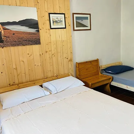 Bivacco Frasassi Climbing & Trail Running House 3* Genga (Ancona)