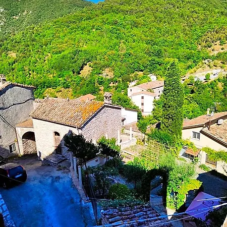 Bed & Breakfast Bivacco Frasassi Climbing & Trail Running House 3*